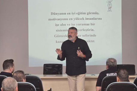 BURULAS-Ekip-Yonetimi-ve-Liderlik-Egitimi-2025 (1)
