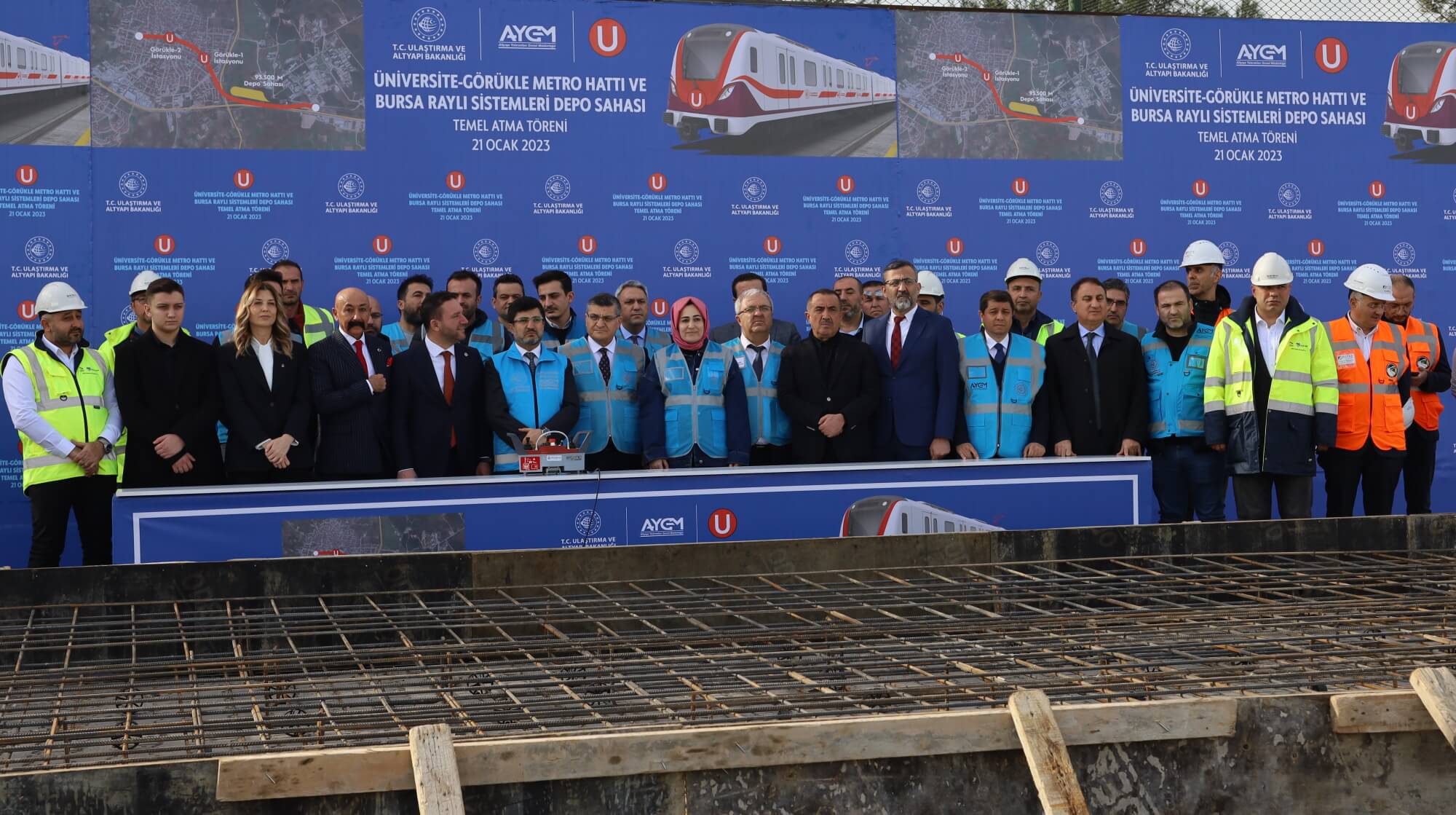 Büyükşehir Belediyesi'nin Bursa'yı demir ağlarla örme hedefiyle hayata geçirdiği yatırımlara Üniversite – Görükle metro hattı da eklendi. Ulaştırma Bakanlığı tarafından yapılacak projenin temeli, Cumhurbaşkanı...